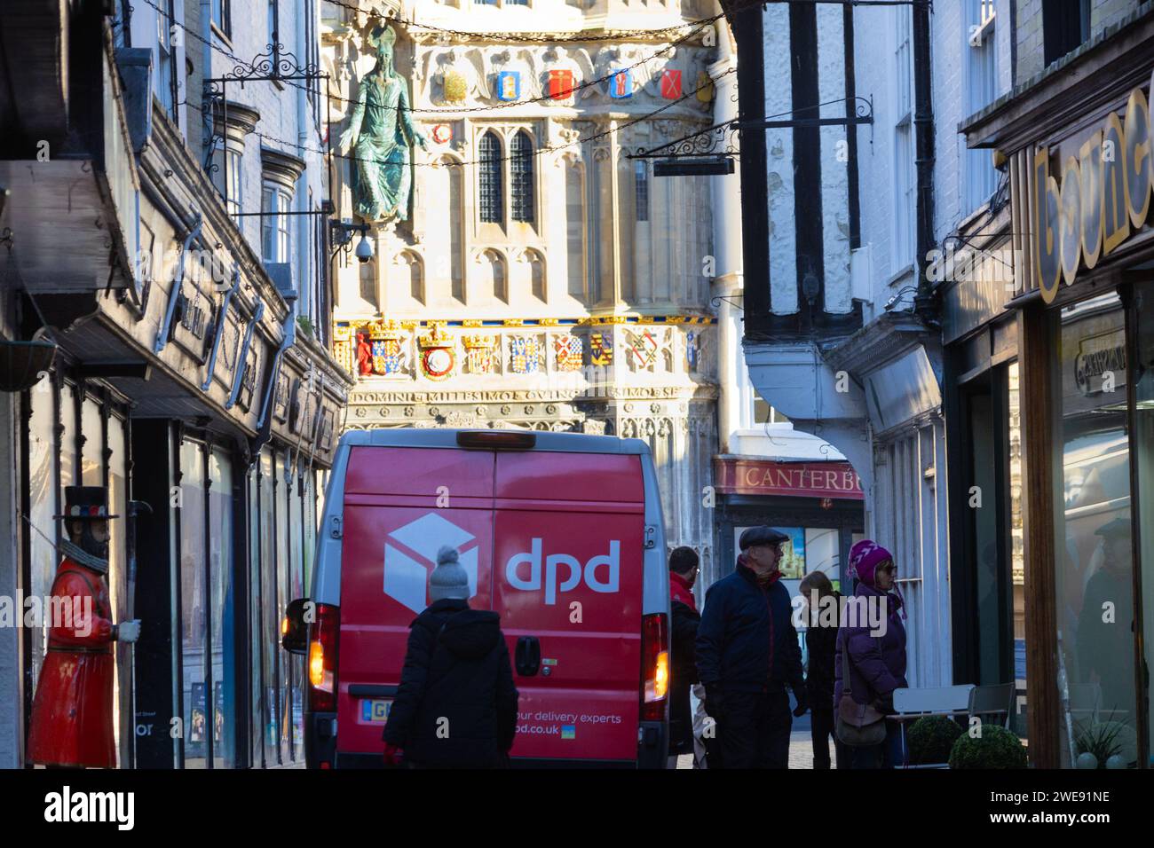 Dpd van in front of canturbury cathedral, canterbury, kent, uk Stock Photo