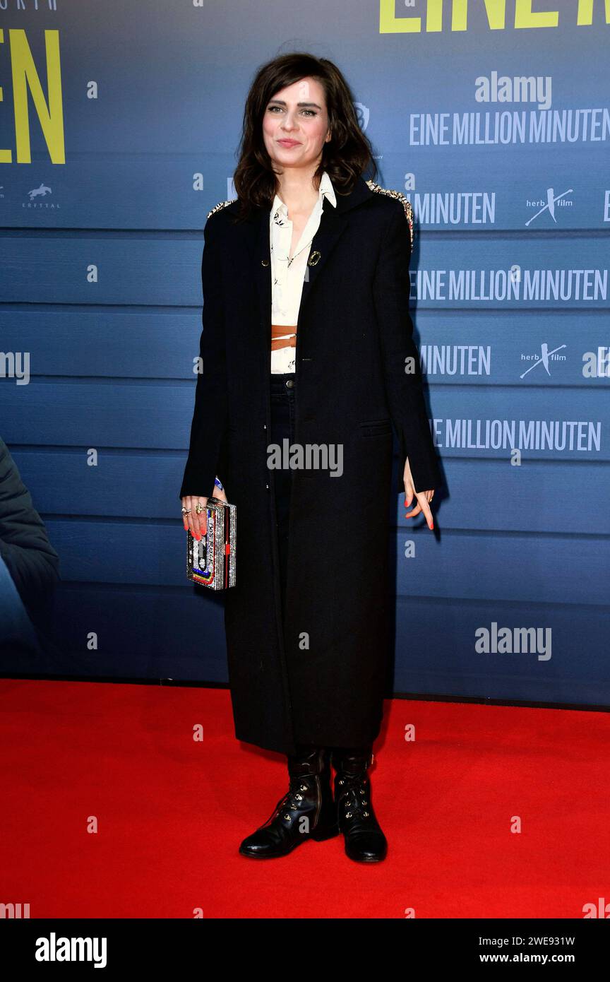 Yalangoch Nora Tschirner fotosurati Yalangoch Nora Tschirner fotosurati