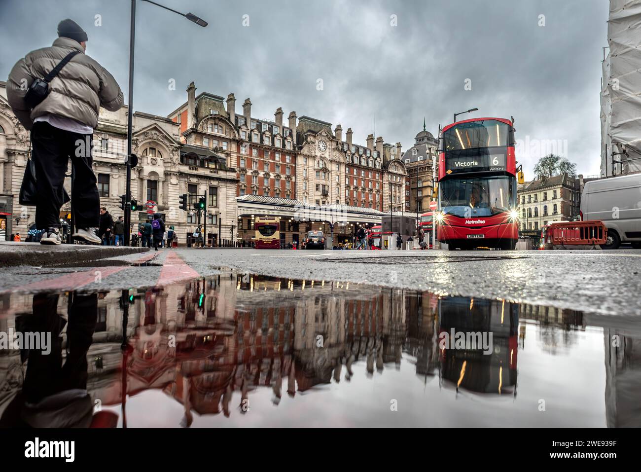 London January 23rd 2024 Victoria Station Stock Photo Alamy   London January 23rd 2024 Victoria Station 2WE939F 