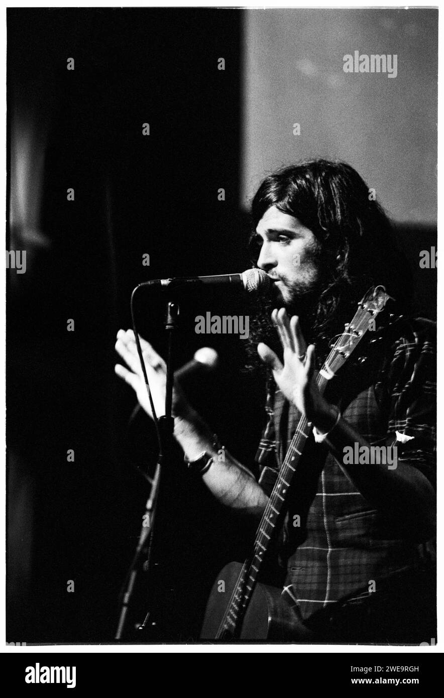 Singer songwriter style Cut Out Stock Images & Pictures Alamy