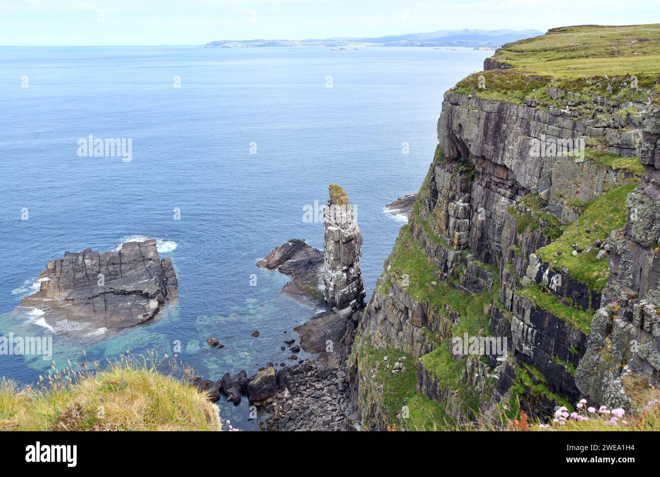 Sea stack handa island hi-res stock photography and images - Alamy