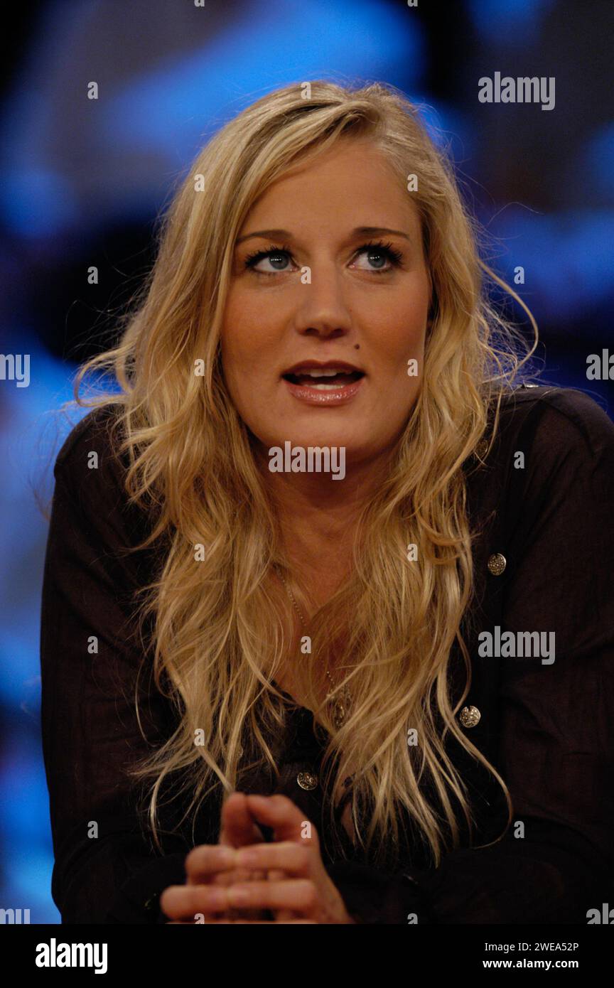 Genial daneben, deutsche PanelFernsehsendung Quizsendung, Deutschland 2003 mit dabei Janine