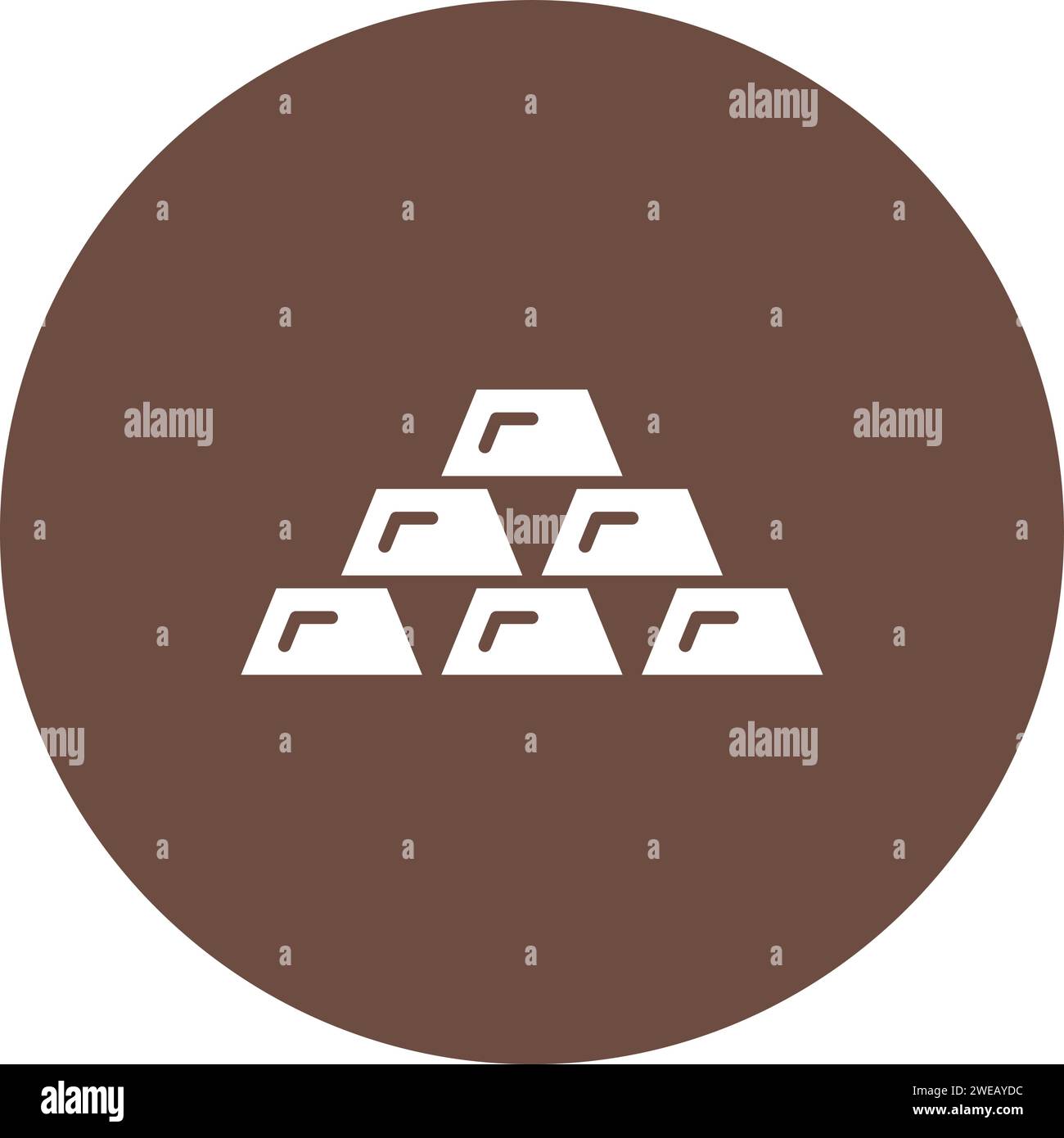 Gold pyramid hi-res stock photography and images - Alamy