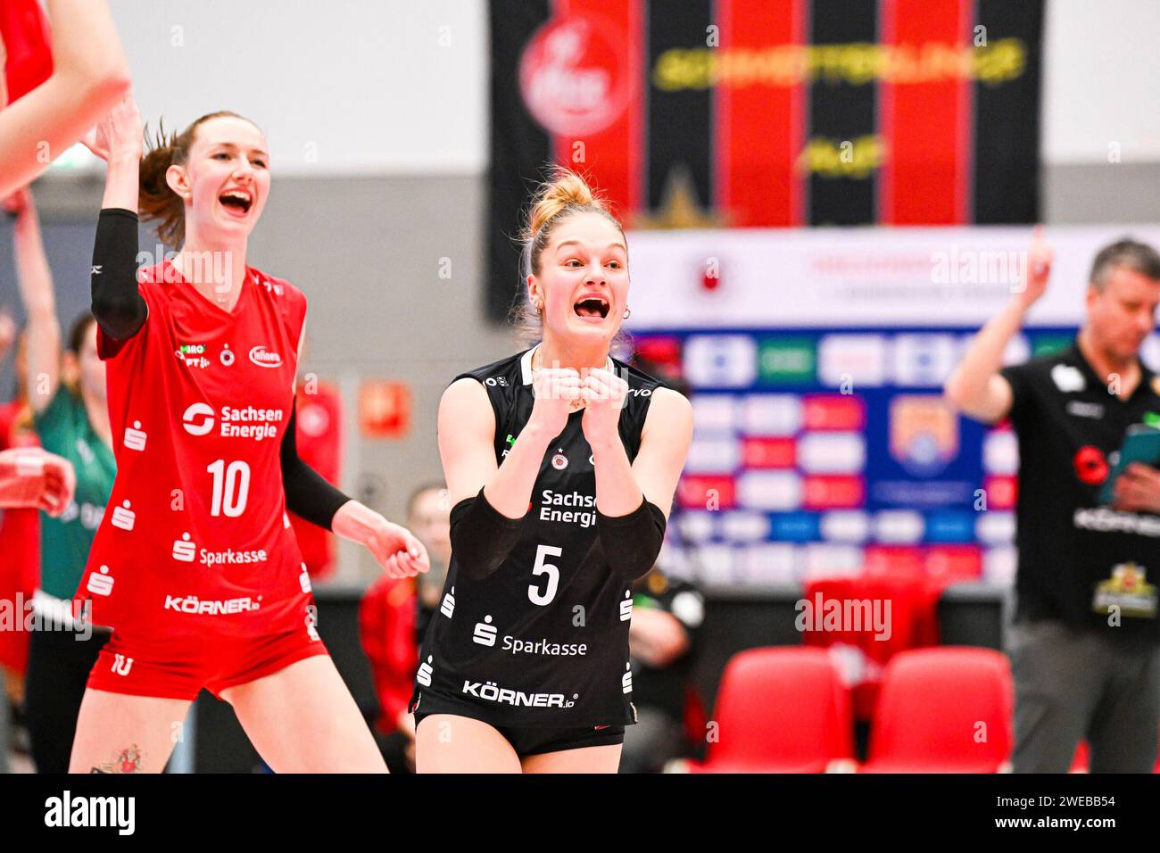 Dresden, Deutschland. 24th Jan, 2024. Lotte Goertz (Dresdner SC, 5) 1