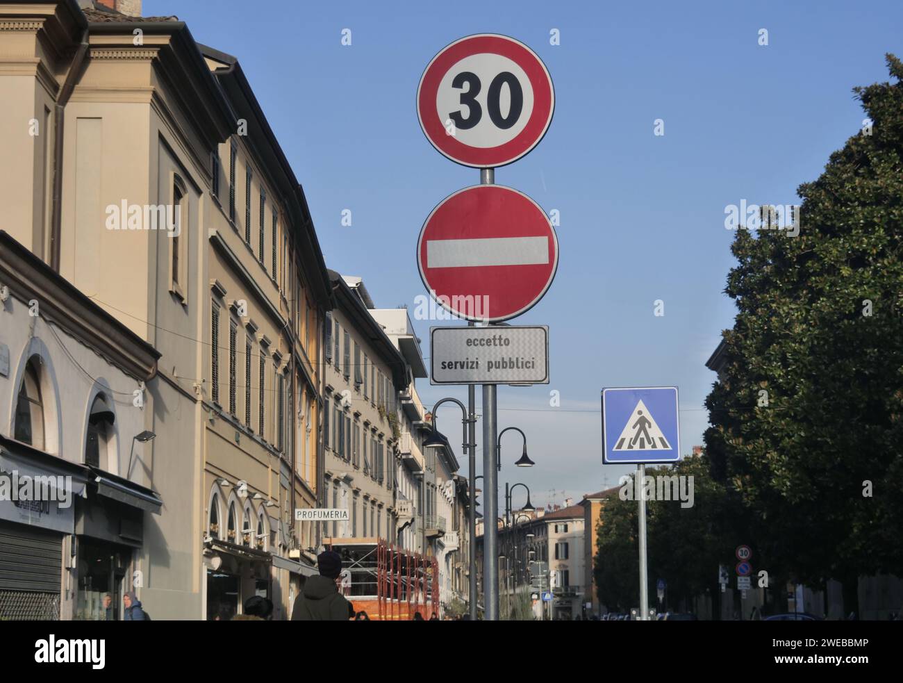 Bergamo, Italy. 24th Jan, 2024. In Bergamo 30 zones are already active in more than 50% of municipal roads and will reach 80% with the final interventions expected by spring Credit: Independent Photo Agency/Alamy Live News Stock Photo