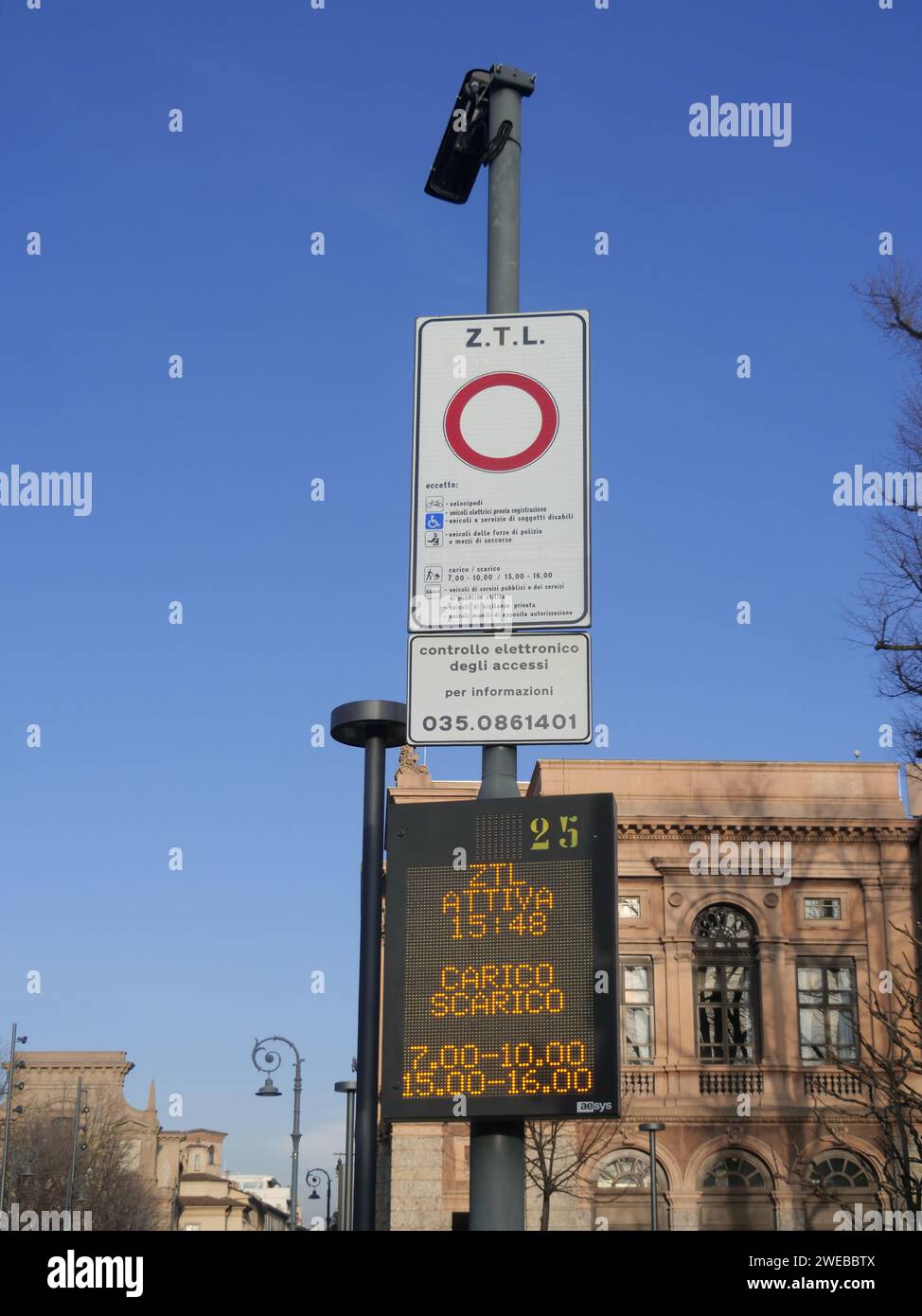 Bergamo, Italy. 24th Jan, 2024. In Bergamo 30 zones are already active in more than 50% of municipal roads and will reach 80% with the final interventions expected by spring Credit: Independent Photo Agency/Alamy Live News Stock Photo