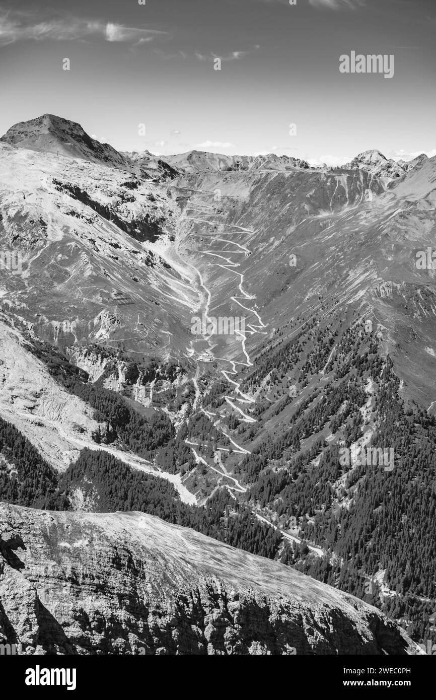 Serpentines of alpine mountain road to Stelvio Pass, Italian: Passo dello Stelvio, South Tyrol, Italian Alps, Italy Stock Photo