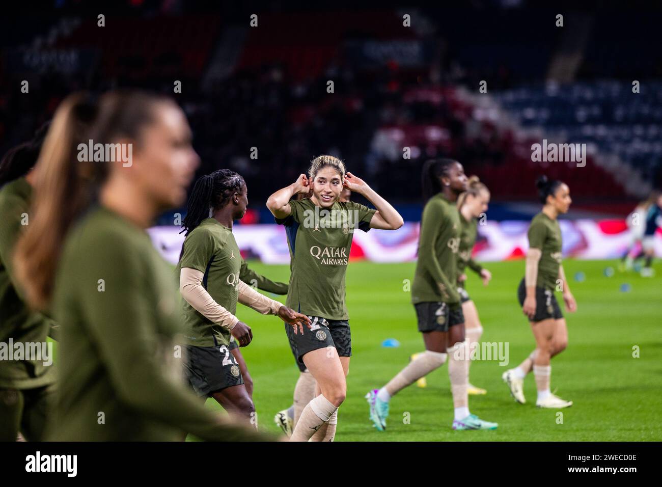 Fanion Match PSG Vs Ajax Amsterdam - Ligue Des Champions 2013/2014