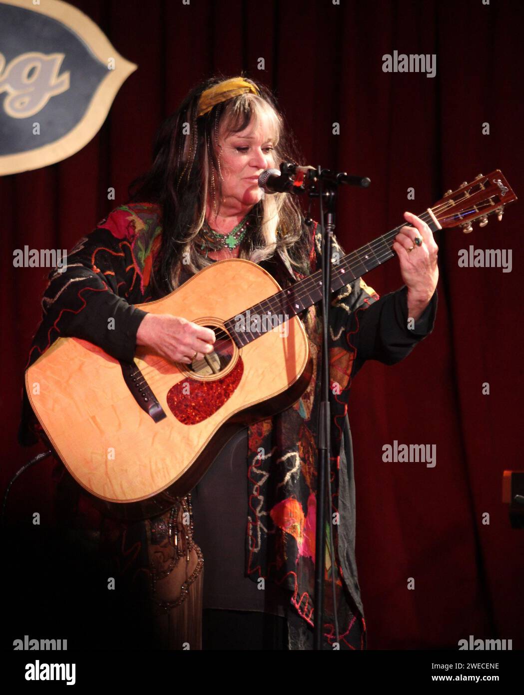 **FILE PHOTO** Melanie Has Passed Away.  Singer-songwriter Melanie Safka-Schekeryk, known professionally as simply Melanie who is best known for her hits from the late 60's and early 70's like 'Brand New Key,' 'Lay Down (Candles in the Rain),' 'Ruby Tuesday,' and 'What Have They Done to My Song Ma' performed at B.B. King Blues Club & Grill in New York City on April 7, 2012.  Photo Credit: Henry McGee/MediaPunch Stock Photo