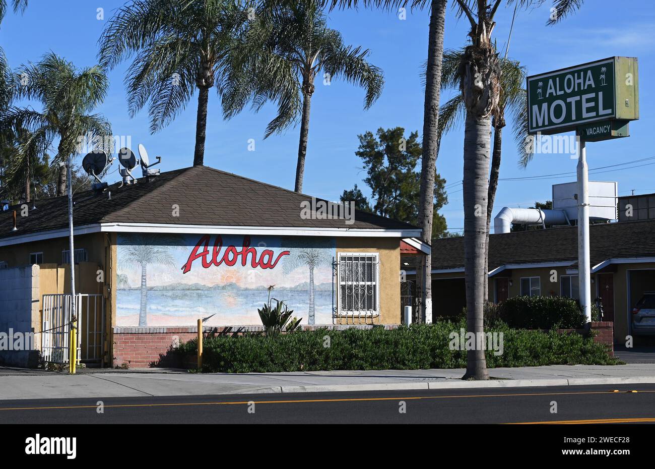 SANTA ANA, CALIFORNIA - 13 JAN 2024: The Aloha Motel on Main Street. Stock Photo