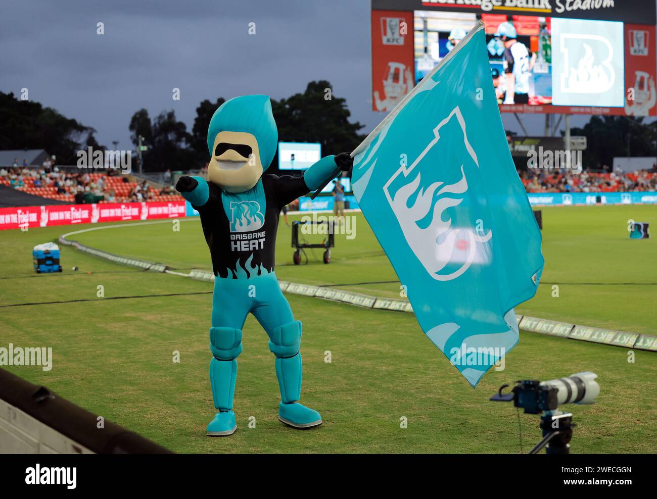 Gold Coast, Australia. 22nd Jan 2024. Brisbane Heat mascot entertains