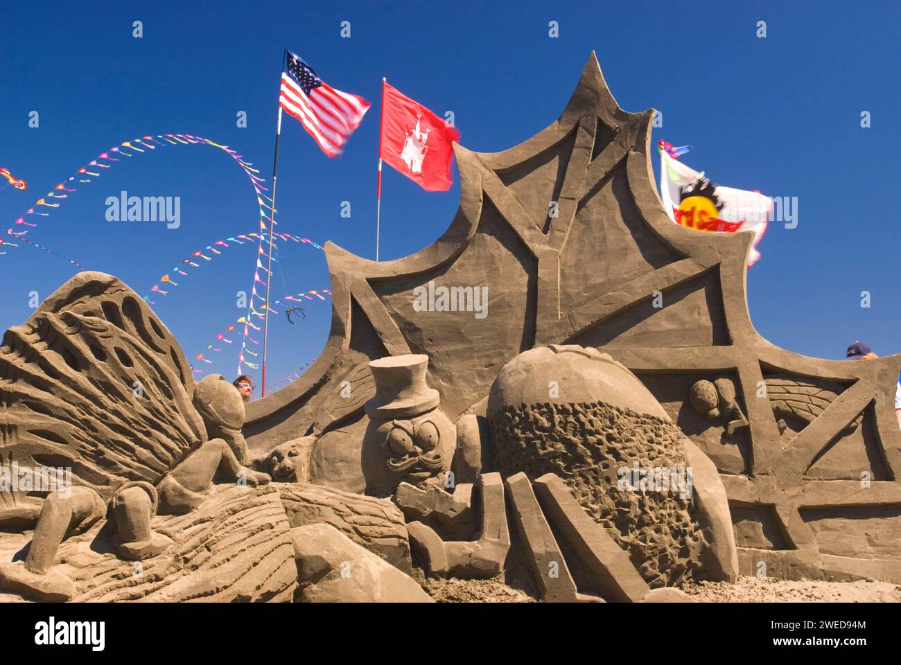 Sandcastle Contest, Sand & Sawdust Festival, Ocean Shores, Washington