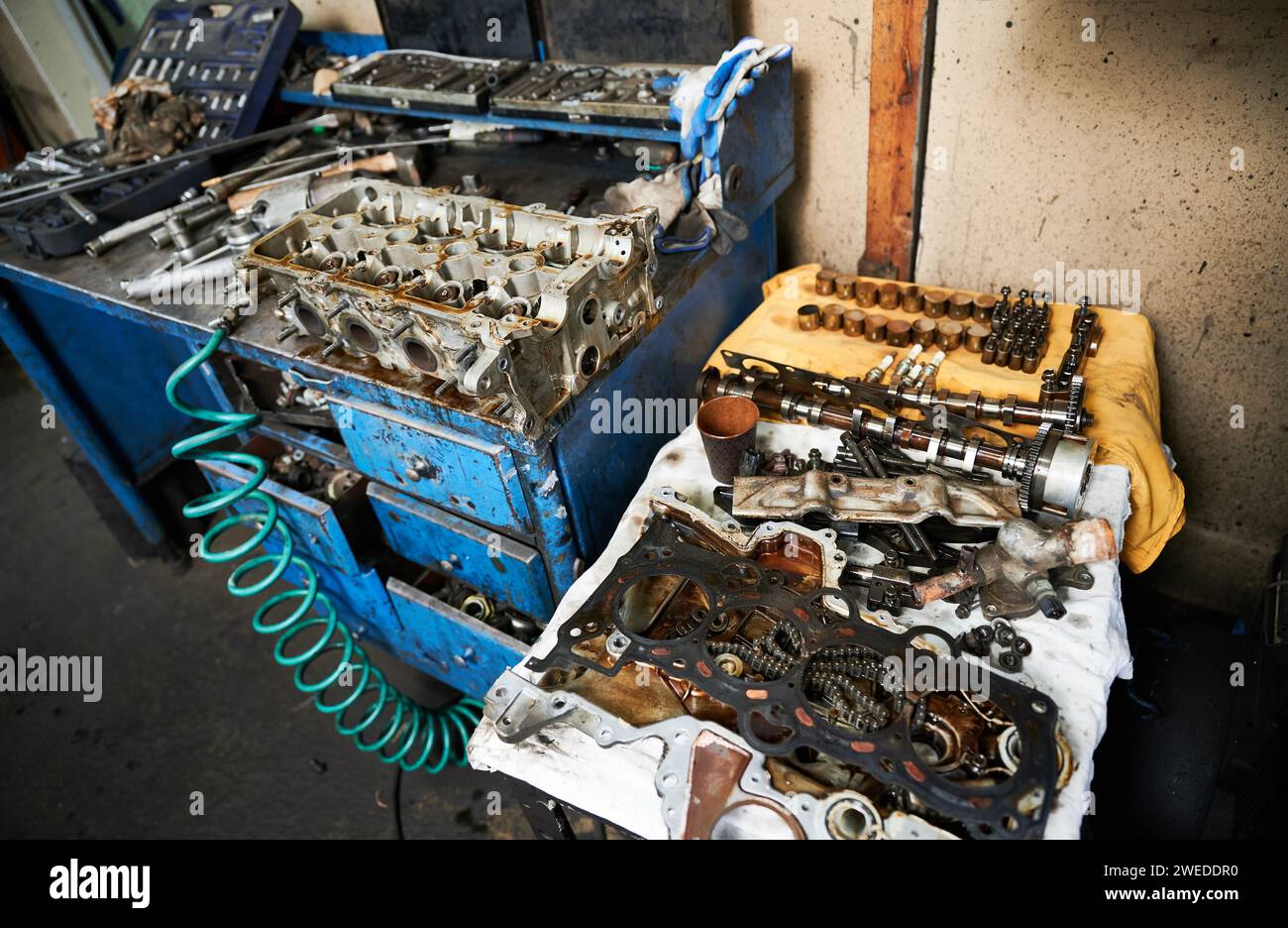 Professional mechanics using tools equipment hi-res stock photography ...