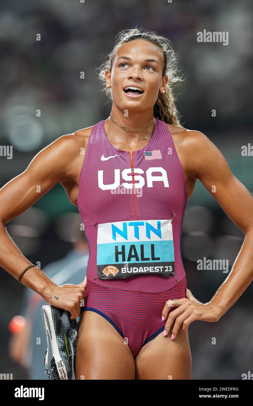 Anna HALL participating in the heptathlon at the World Athletics ...