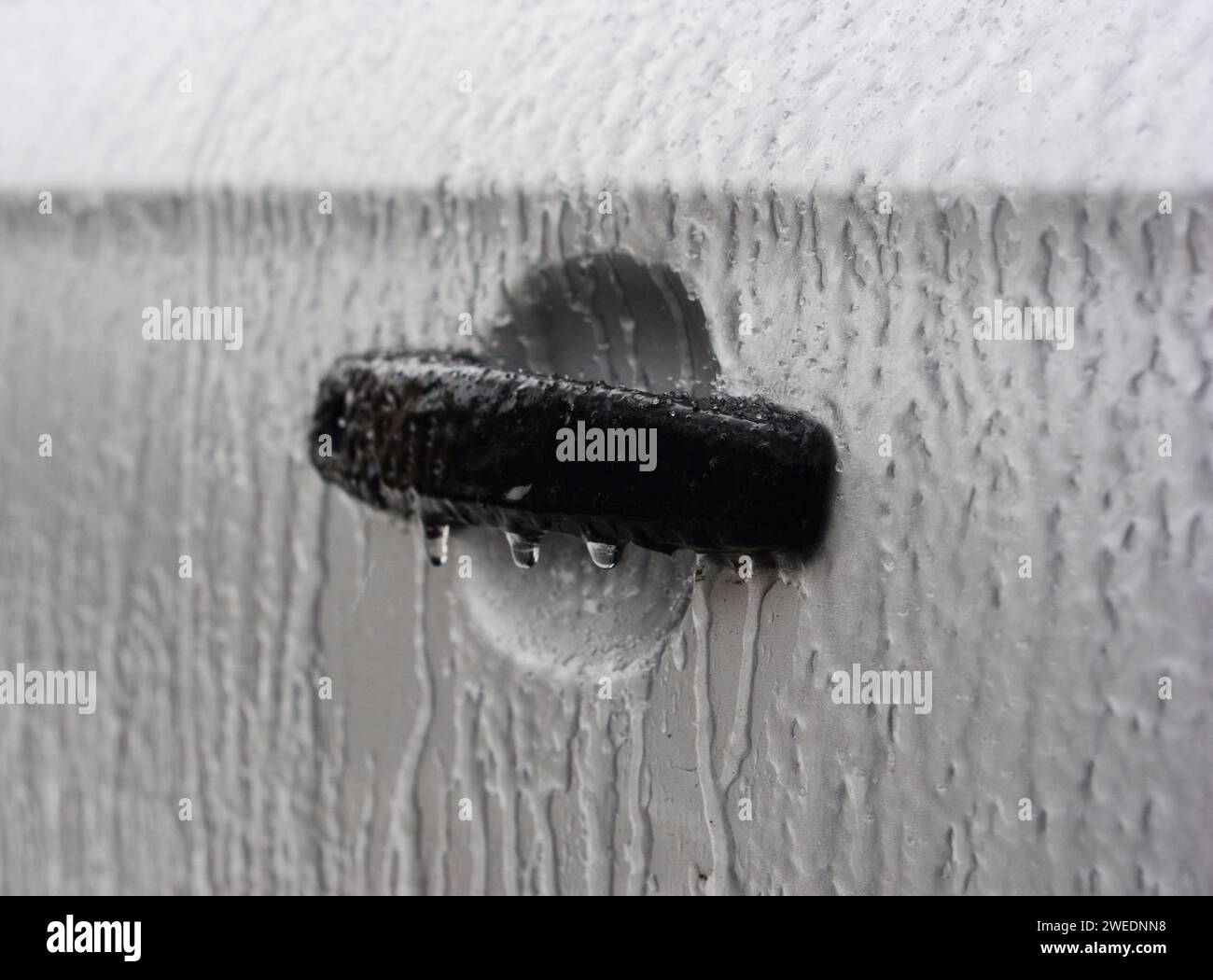 Ice damage to a car. How to deice the car and open, unlock frozen car