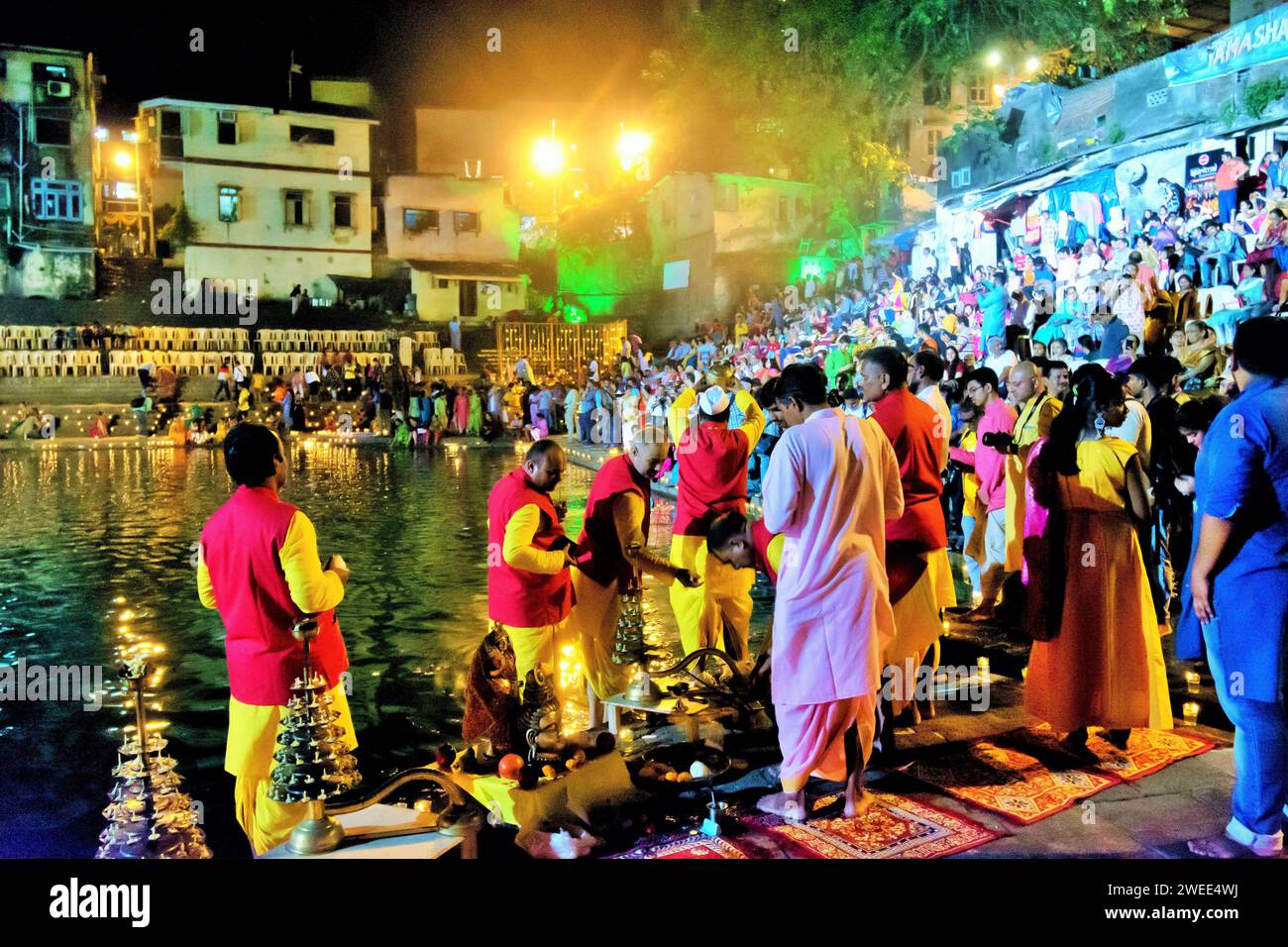 Banganga Festival, Dev Diwali Festival, Walkeshwar, Mumbai, Maharashtra