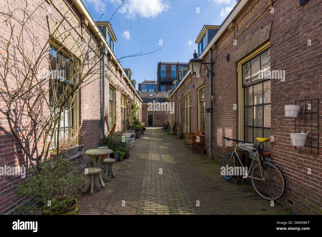 Seven Alleys, one of the few remaining examples of working-class neighbourhoods in the city of Utrecht, Netherlands, Europe. Stock Photo