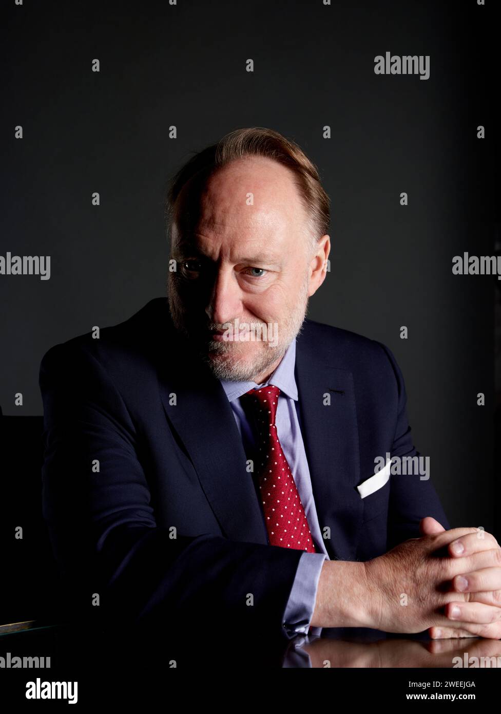 Andrew roberts hi-res stock photography and images - Alamy