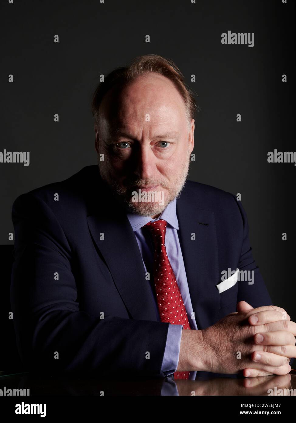 Andrew Rpbert Andrew roberts thoughtful hi-res stock photography and images - Alamy