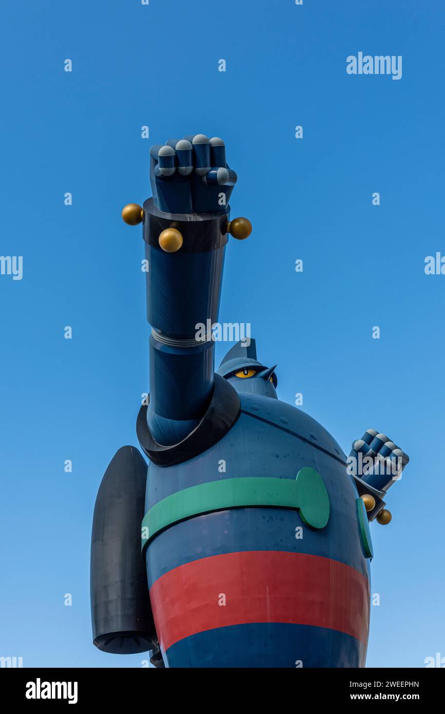Tetsujin 28 go Statue Gigantor Wakamatsu Park Stock Photo Alamy tetsujin-28-go-statue-gigantor-wakamatsu-park-stock-photo-alamy