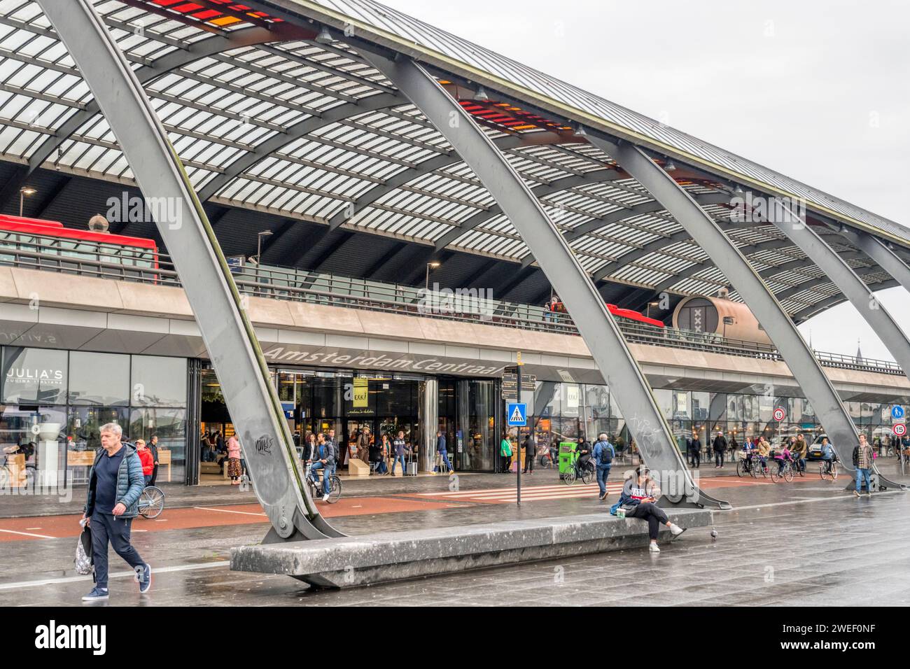 Amsterdam Central Station Stock Photo - Alamy