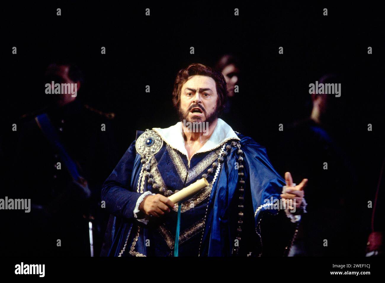 Luciano Pavarotti (Gustavus III) in UN BALLO IN MASCHERA at The Royal Opera, Covent Garden, London WC2  13/04/1995  music: Giuseppe Verdi  libretto: Antonio Somma  conductor: Edward Downes  design: Jurgen Rose  lighting: John B Read  choreography: Romayne Grigorova  director: Otto Schenk Stock Photo