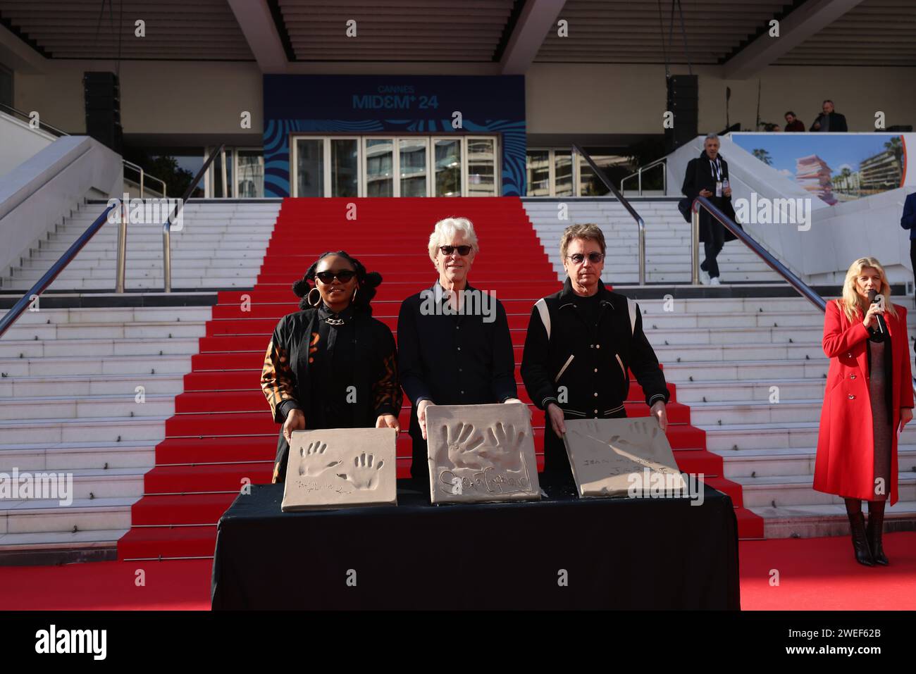 Pose Empreintes Cannes Midem, France. 25th Jan, 2024. © PHOTOPQR/NICE