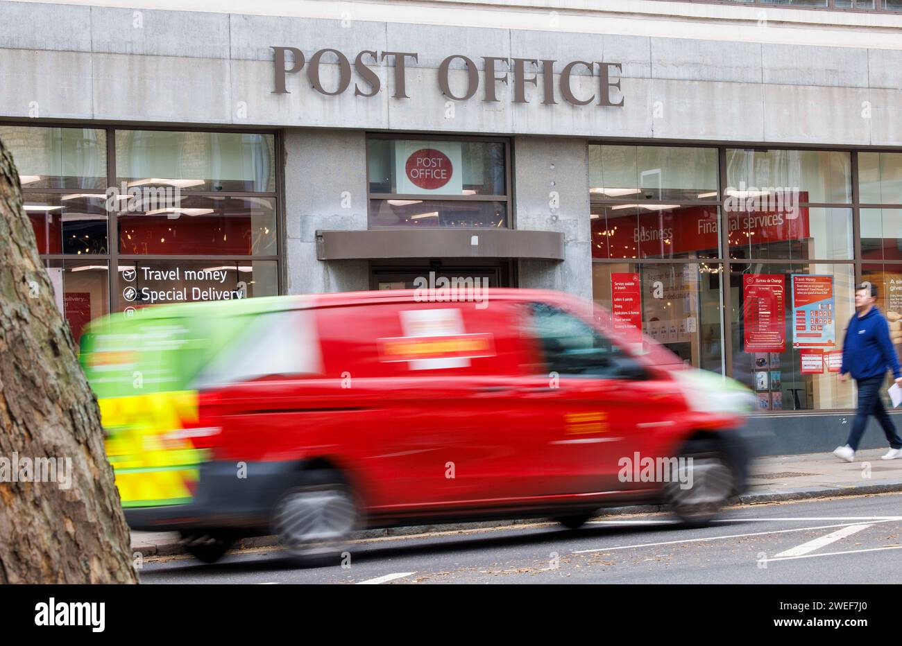 London, UK. 25th Jan, 2024. The Royal Mail is under pressure as UK regulator Ofcom proposes that it cuts deliveries to three days a week. The Post Office has also suffered with the Fujitsu Horizon software scandal where hundreds of SubPostmasters were wrongly accused of stealing from the Post Office. Credit: Mark Thomas/Alamy Live News Stock Photo