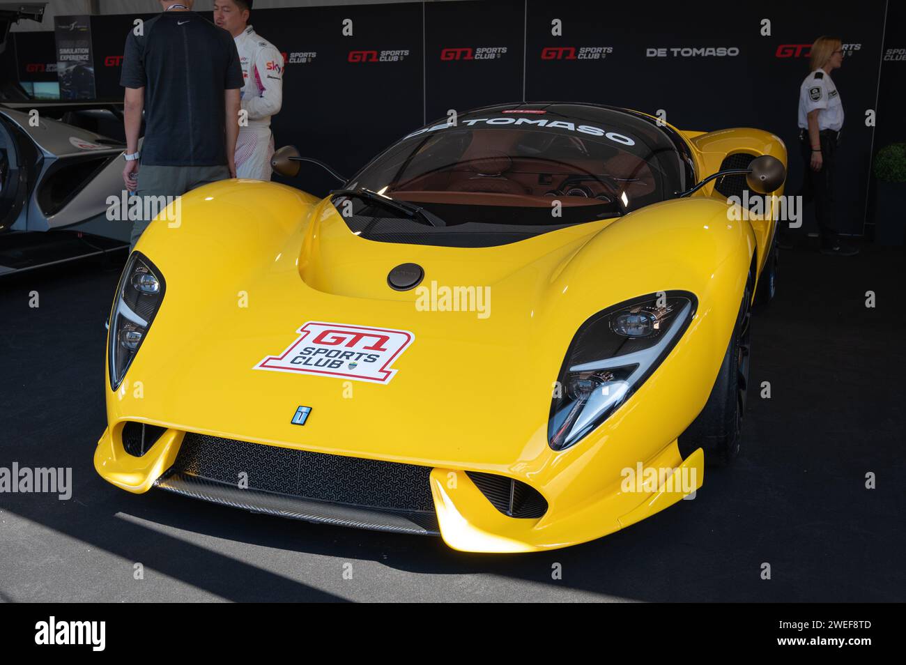 Front view of the yellow De Tomaso P72 GT1 Stock Photo - Alamy
