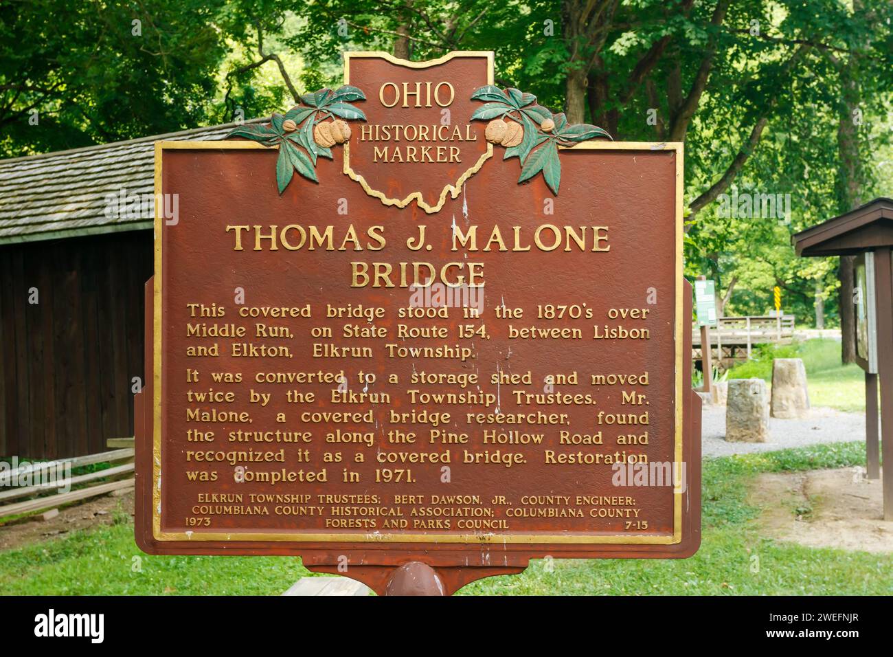 Historical Marker for Thomas J Malone Bridge. At Gaston's Mill and Pioneer Village at Beaver Creek State Park, East Liverpool, Ohio, USA. Stock Photo