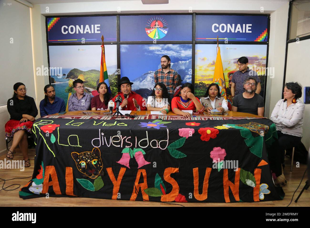 Rueda De Prensa CONAIE Quito 25 De Enero Rueda De Prensa Por Parte Del rueda-de-prensa-conaie-quito-25-de-enero-rueda-de-prensa-por-parte-del