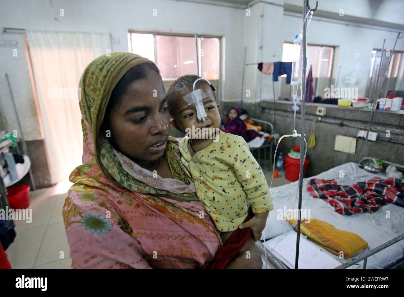 Dhaka, Bangladesh. 25th Jan, 2024. Child patients are being admitted to