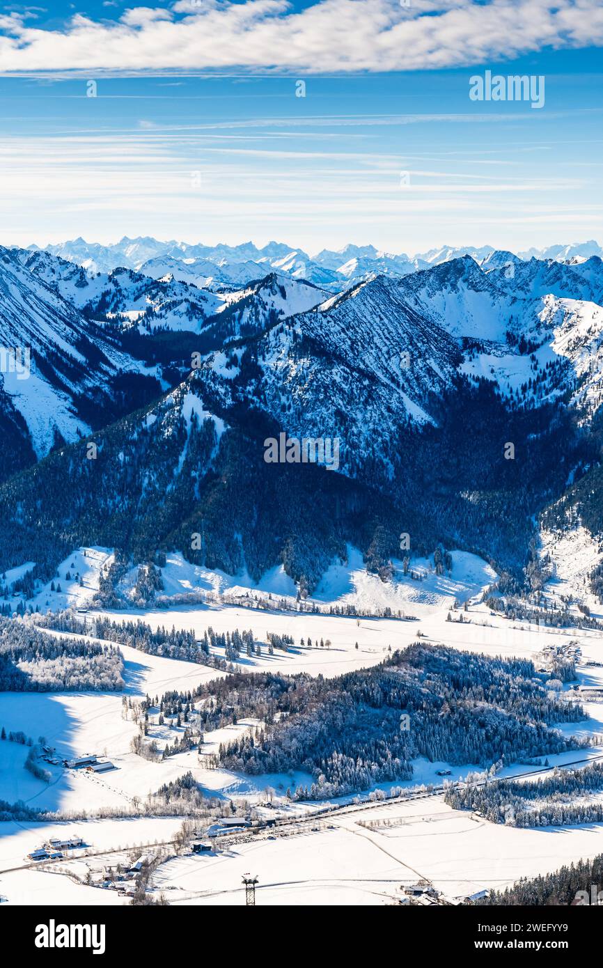 Vertical view austrian alps hi-res stock photography and images - Alamy