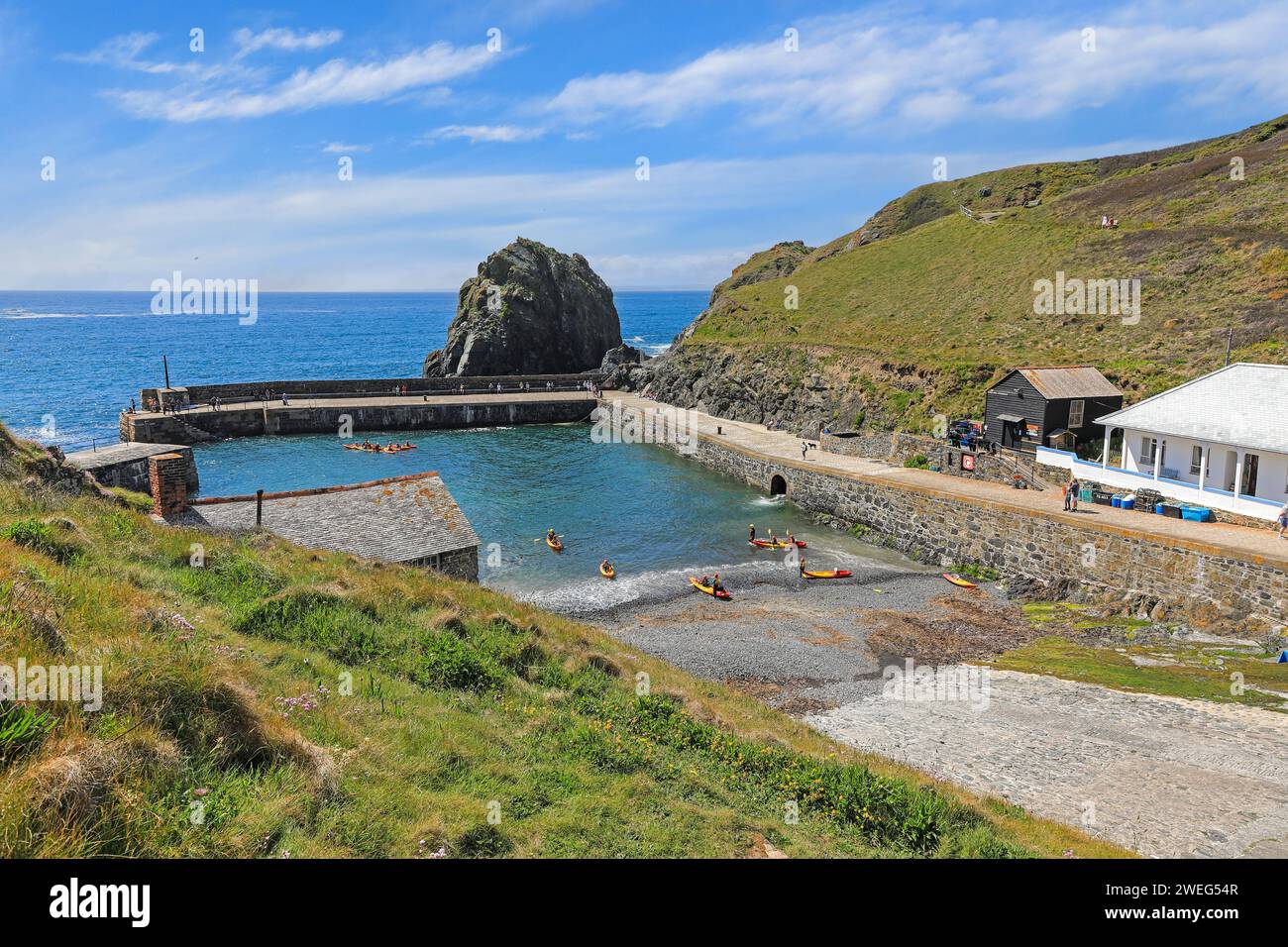 Mullion Cove Harbour, Lizard Peninsula, Cornwall, England, UK Stock Photo