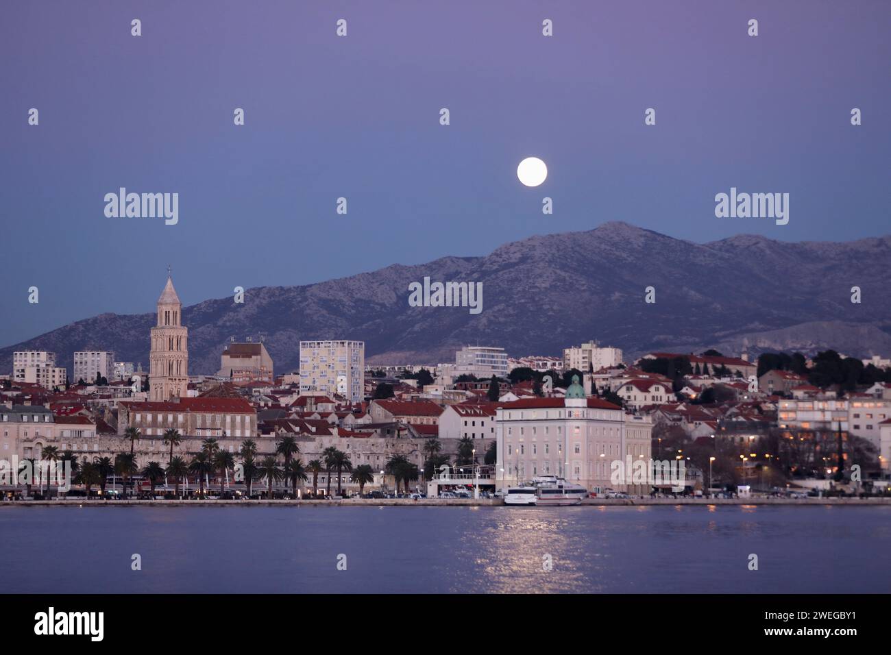 Photo Taken On January 25 2024 Shows Full Moon Over Split Croatia   Photo Taken On January 25 2024 Shows Full Moon Over Split Croatia Photo Ivo Cagaljpixsell 2WEGBY1 