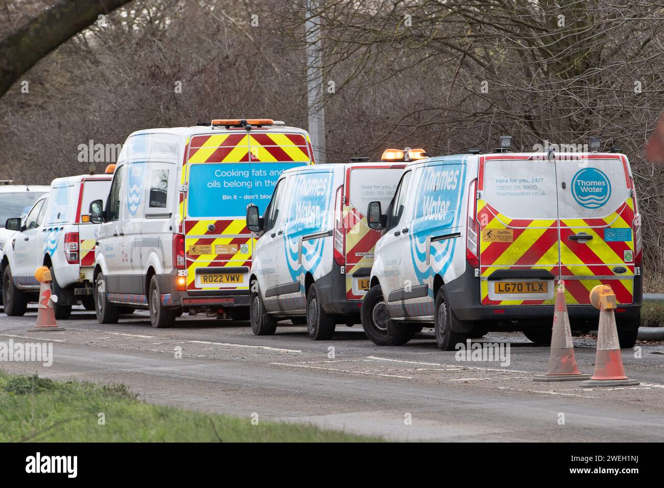 Emergency sewer repairs hires stock photography and images Alamy