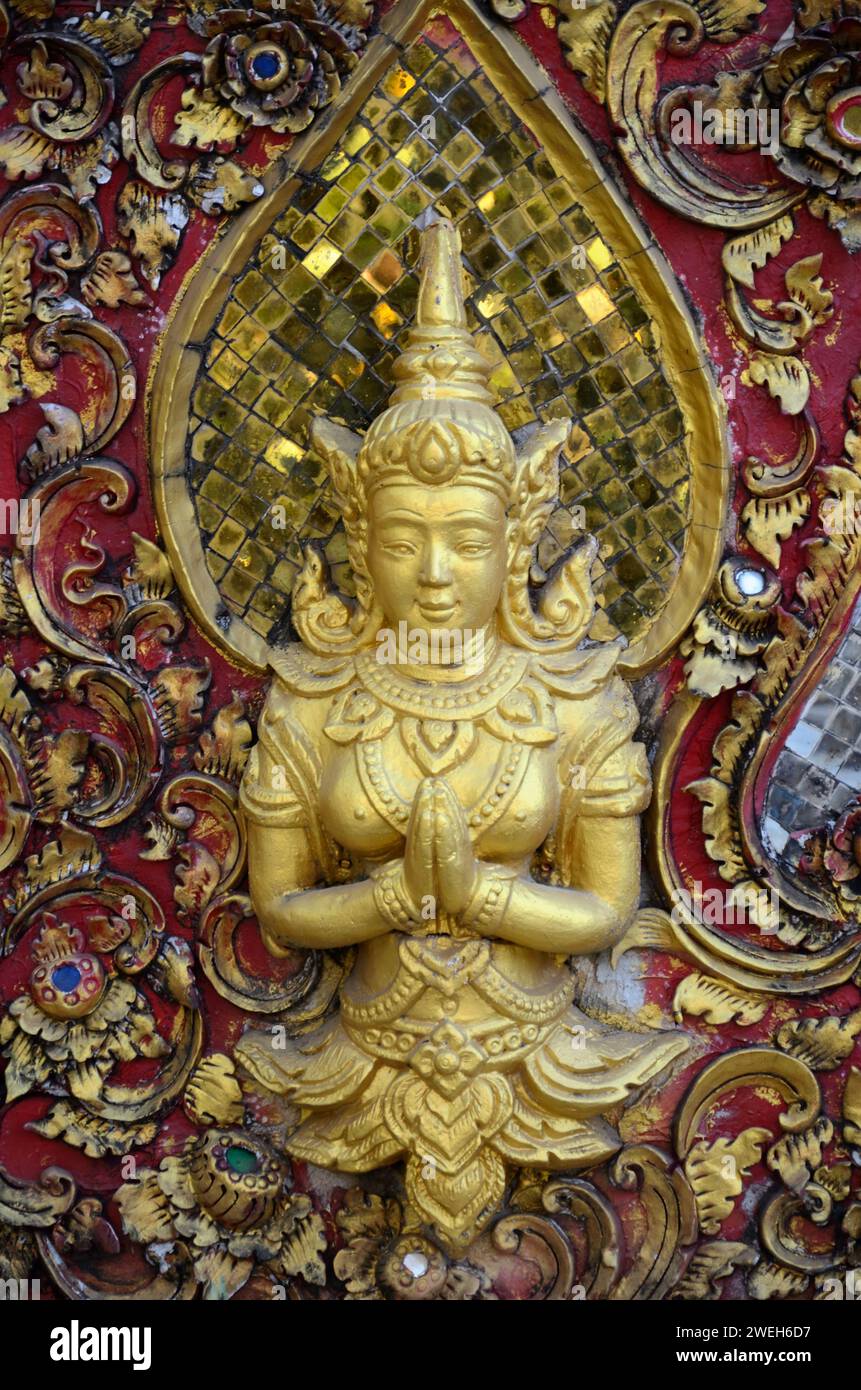 Sam W Rattan Wat rattananetaram hi-res stock photography and images - Alamy