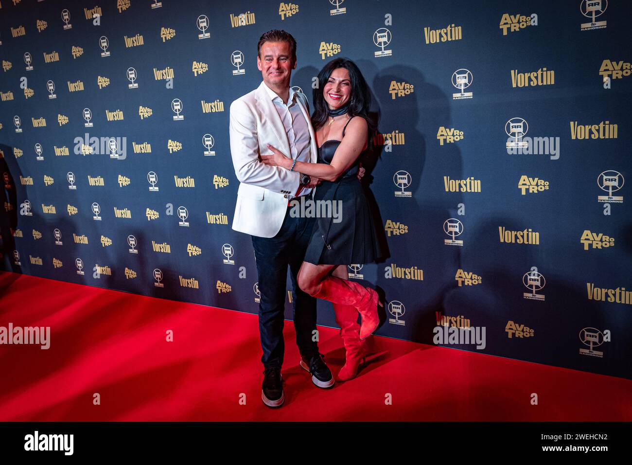 HILVERSUM - Wilfred Genee with his wife on the red carpet prior to the  Golden RadioRing Gala. ANP LEVIN DEN BOER netherlands out - belgium out  Stock Photo - Alamy