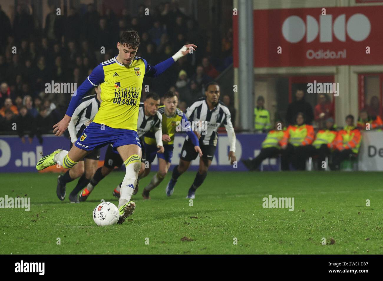 Stadional hires stock photography and images Alamy