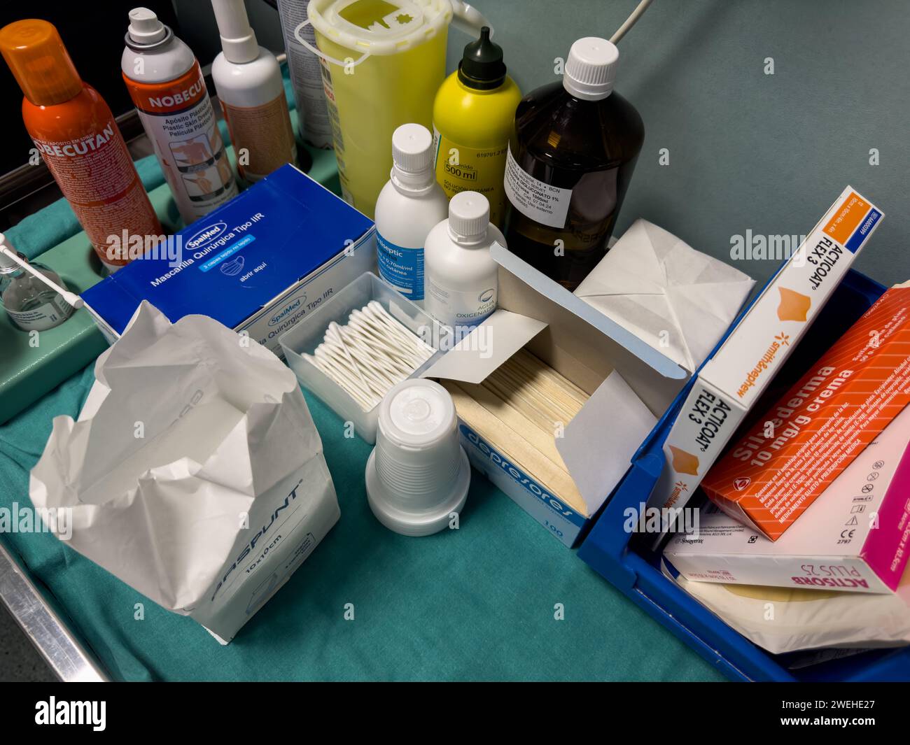 Medical equipment in hospital emergency room Stock Photo Alamy