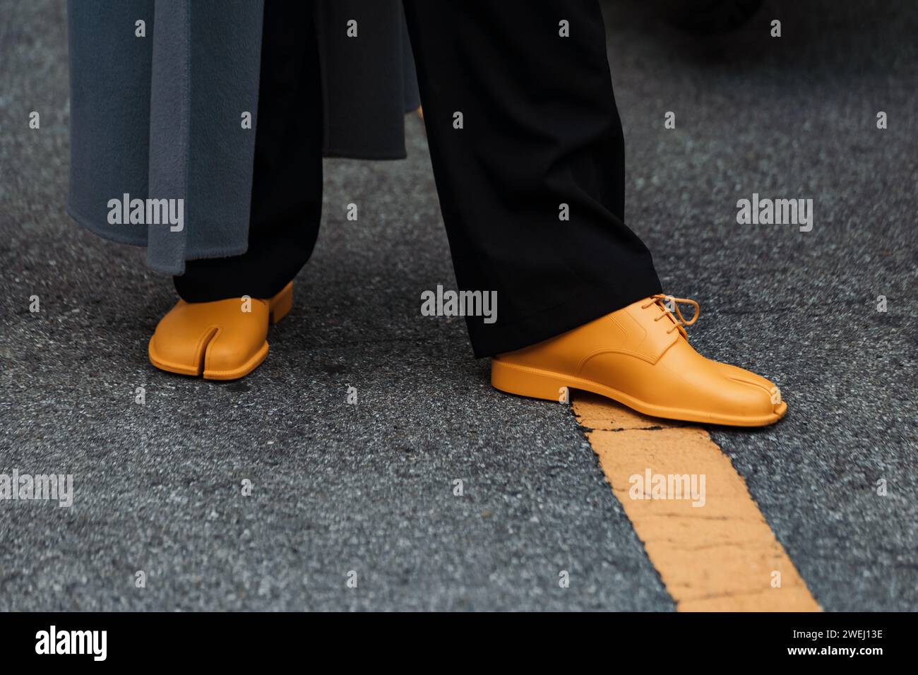 Fashion details outside ANNAKIKI show during Milan Fashion Week Womenswear Spring/Summer 2024. Stock Photo