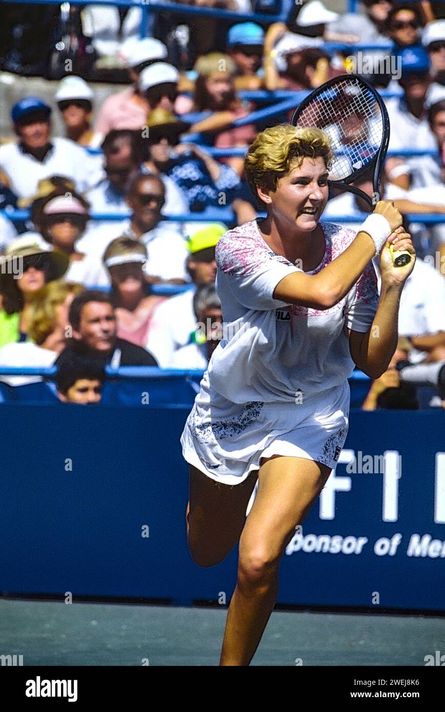 Monica Seles'S Open Letter: My Autoimmune Journey & Message To You - b1objoq