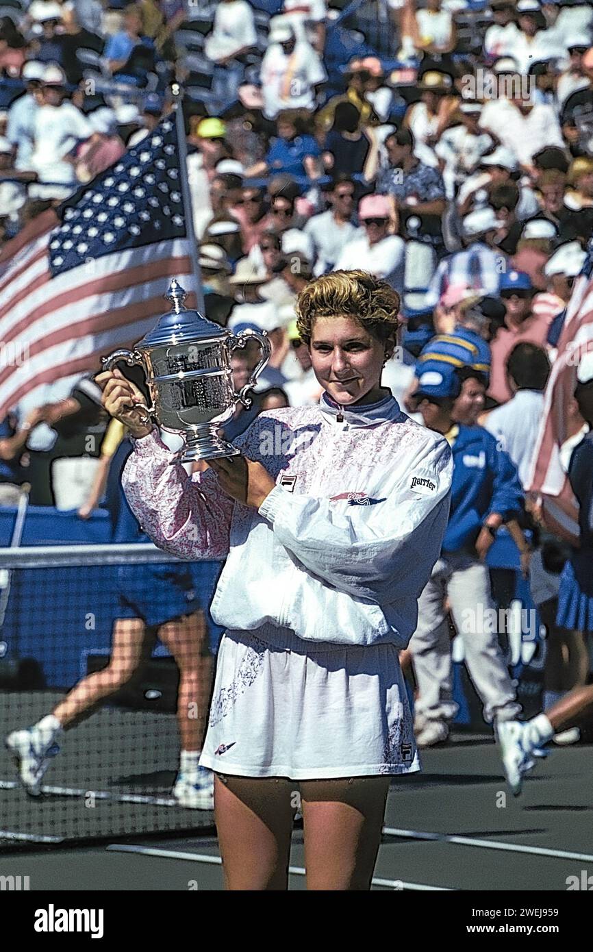 Monica Seles' Us Open Legacy: Fighting Myasthenia Gravis With Argenx. - rkzmr2v