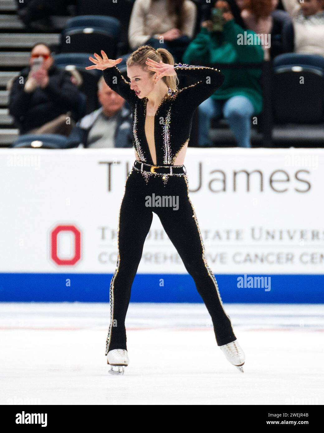 Columbus, Ohio, United States. 25th January, 2024. Amber Glenn skates
