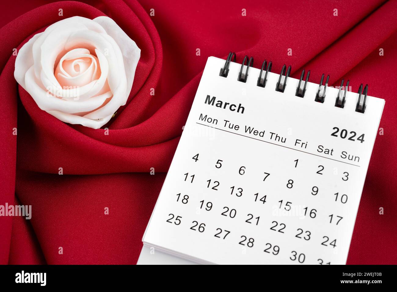 Calendar rose hi-res stock photography and images - Page 4 - Alamy