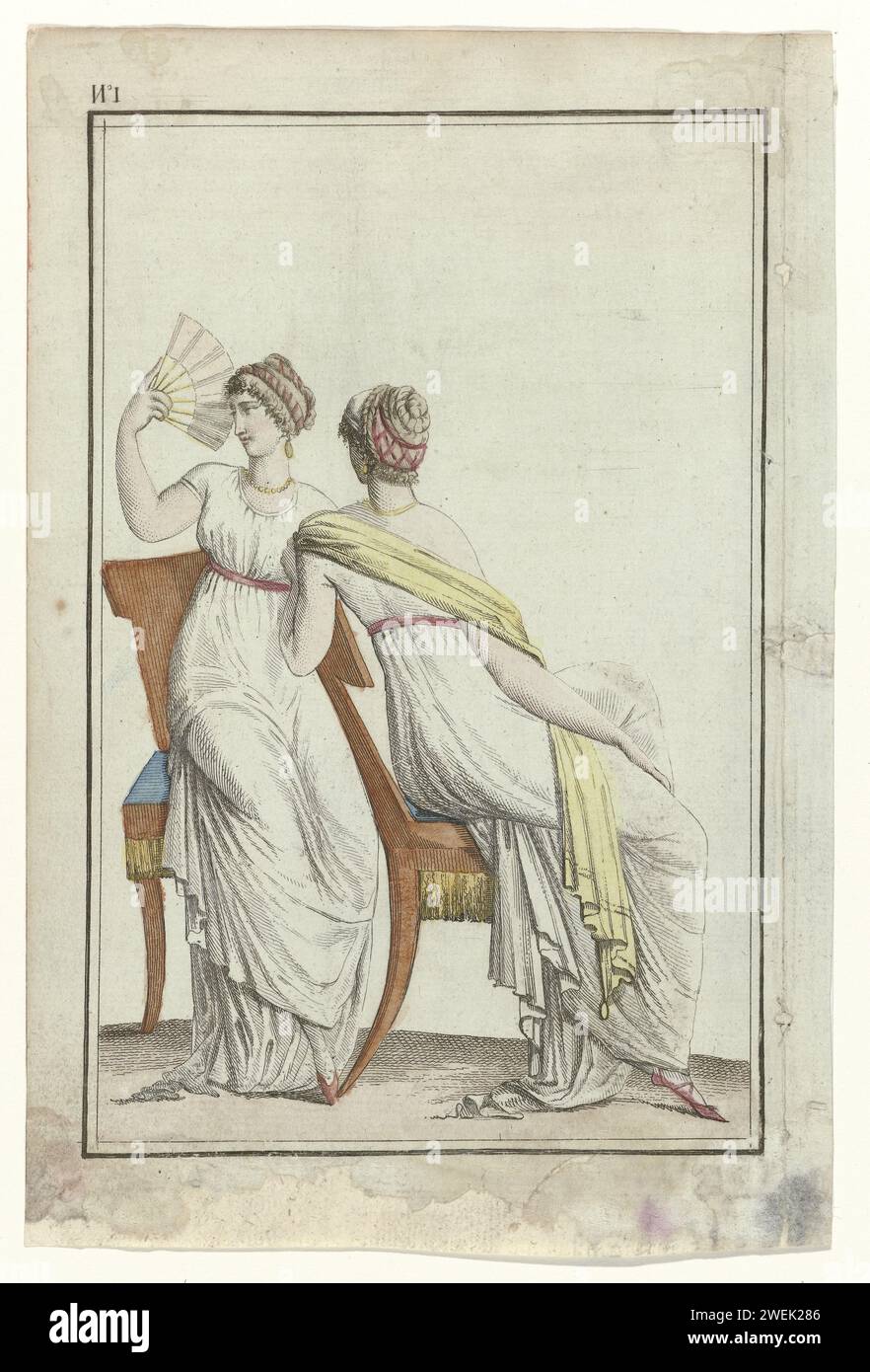 General painting of the taste, 1797-1799, year 7, no. 1 (22 Sept. 1798): two women dressed in the Roman, 1798  Two sitting women, one of whom saw one on the back, dressed in dresses 'à la Romaine' with short sleeves, high waist and drag. Further accessories: earring, necklace, folding range (left), scarf (right), flat shoes with pointed noses. The print is part of a series of 20 fashion prints, published by Gide, Paris, An VII, 1797-1799.  paper etching fashion plates. dress, gown (+ women's clothes). clothing for the upper part of the body (SHAWL) (+ women's clothes). shoes, sandals (+ women' Stock Photo