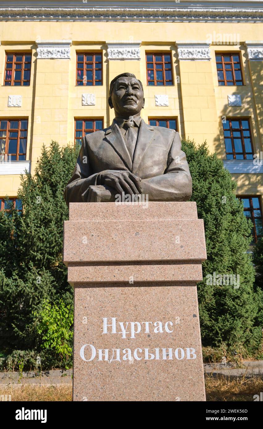 A bust, statue of the famous statesman, Nurtas Ondasynov. In Almaty, Kazakhstan. Stock Photo