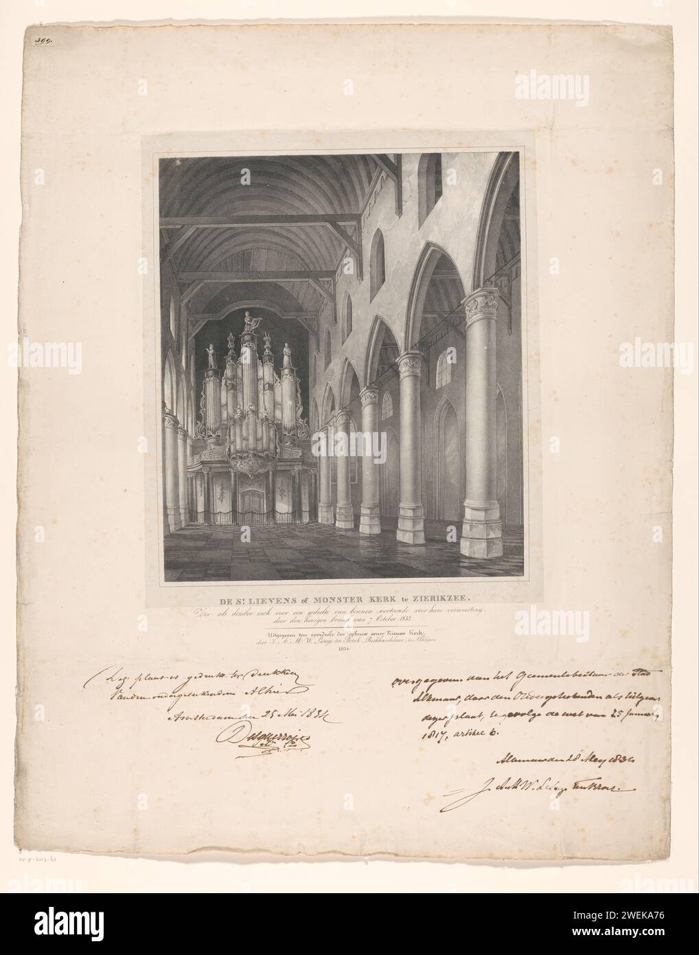 Interior of the Sint-Lievensmonsterkerk in Zierikzee, before the fire of 1832, Anonymous, After Jacob Korsten, 1834 print Interior of the Sint-Lievensmonsterkerk in Zierikzee, in Welstand, before the fire of October 6, 1832. Face from the interior towards the organ. The church has a wooden ceiling. On the right a side aisle, separated from the ship by columns.  paper.  parts of church interior. church organ Sint-Lievensmonsterkerk Stock Photo