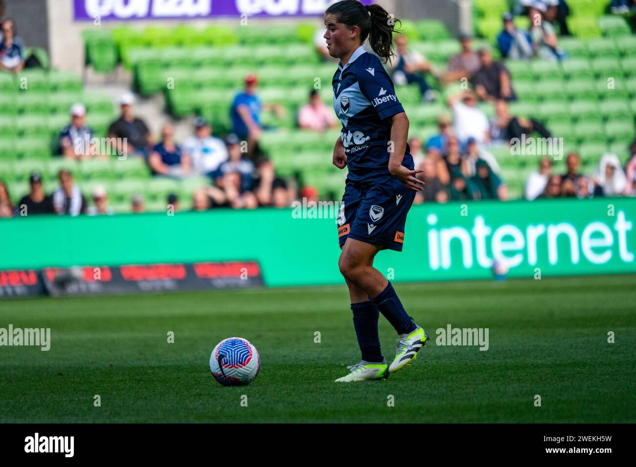 Melbourne, Australia. 26 January, 2024. Melbourne Victory FC Midfielder Rachel Lowe (#23) looks for a pass during the Liberty A-League Women’s match between Melbourne Victory FC and Sydney FC at AAMI Park in Melbourne, Australia. Credit: James Forrester/Alamy Live News Stock Photo