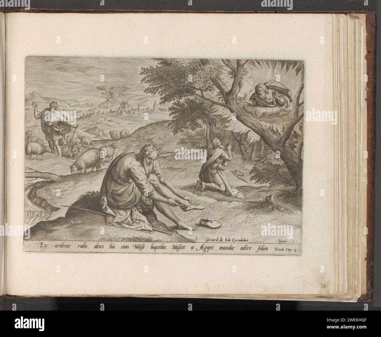 God appears to Moses in the burning Braambos, 1579 print Moses takes off his shoes in the foreground. On the second plan on the right, Moses kneels for the burning blackbos, in which God appears. In the background on the left, Moses is the sheep of his father -in -law Jetro. Under the performance a reference in Latin to the Bible text in ex. 3. Print is part of an album.  paper engraving while tending Jethro's flock Moses comes to Horeb. a burning bush attracts Moses' attention. Moses taking off his sandals. Moses, kneeling before the bush and hiding his face, listens to God Stock Photo